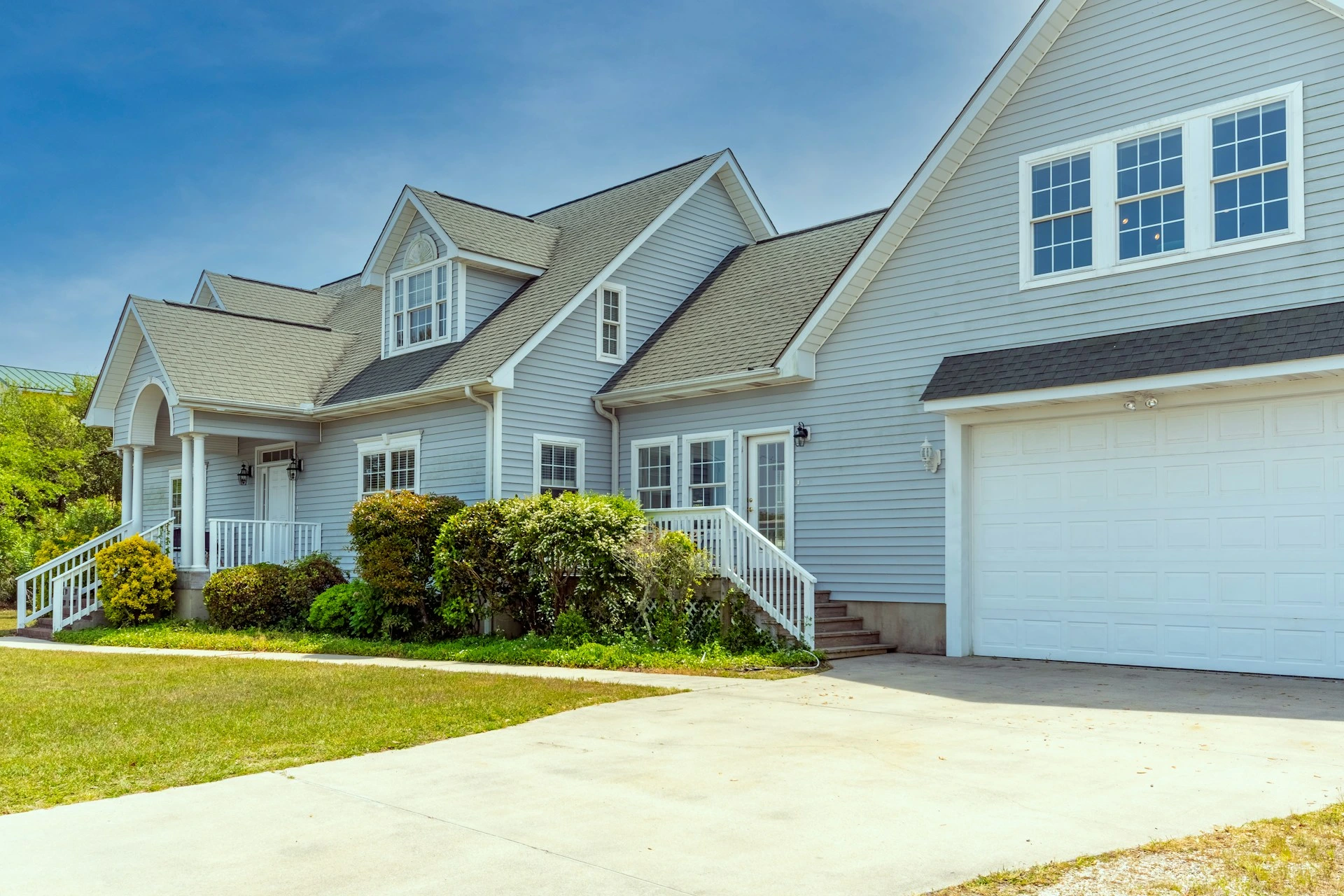 Single-family home in a Calgary neighbourhood, representing housing options available in Dalhousie.